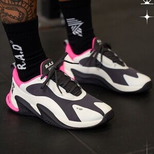 R.A.D One V2 trainers (Panda) - 5M/ 6.5W